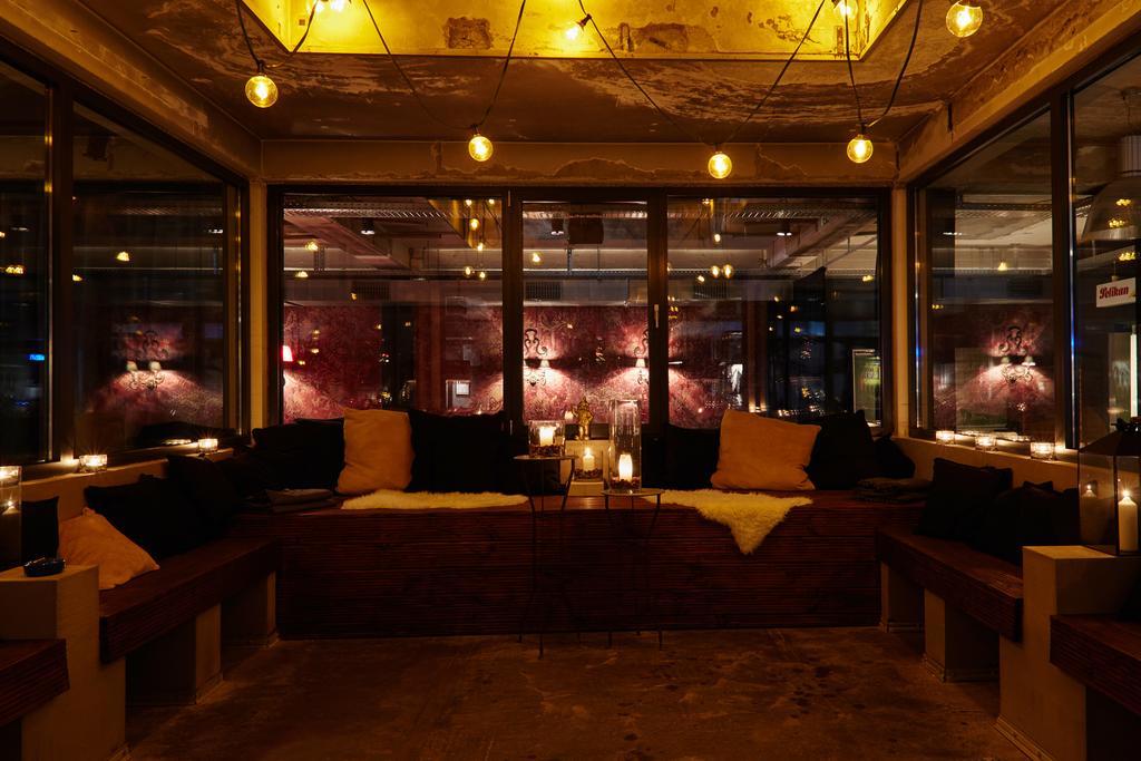 Hotel Friends Duesseldorf Downtown Exterior photo